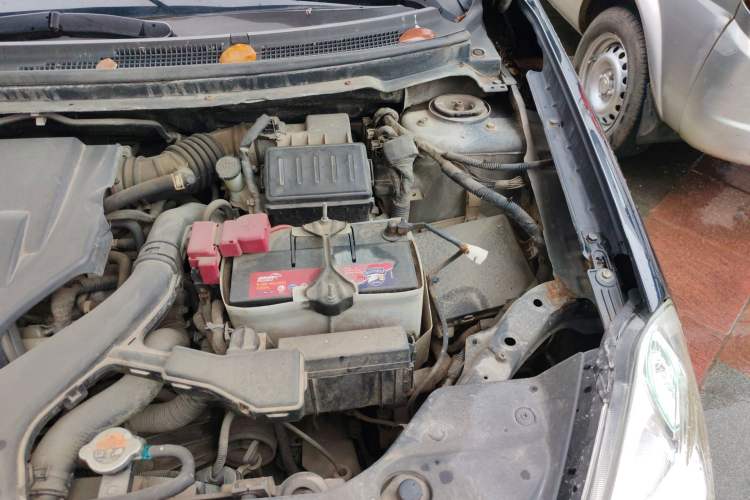 Used Nissan Sylphy 2012 Classic 1.6 XL Automatic Luxury Edition Engine Bay Left