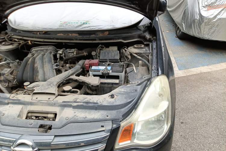 Used Nissan Sylphy 2012 Classic 1.6XE Manual Comfort Edition Engine Bay Left
