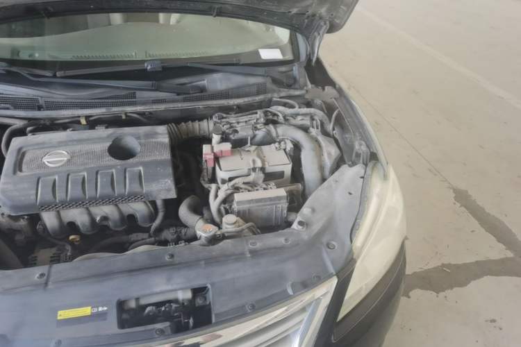 Used Nissan Sylphy 2012 1.6 XL Manual Luxury Edition Engine Bay Left