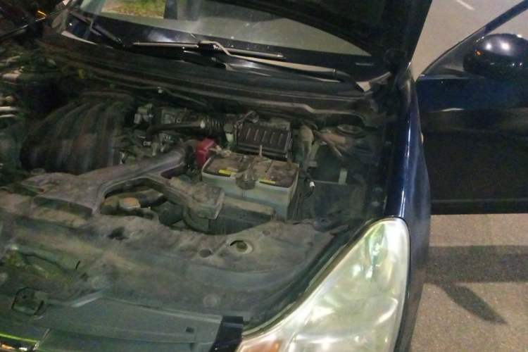 Used Nissan Sylphy 2012 1.6 XL CVT Luxury Edition Engine Bay Left