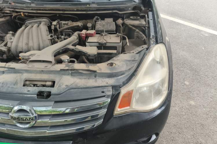 Used Nissan Sylphy 2012 Classic 1.6XL Manual Luxury Edition Engine Bay Left
