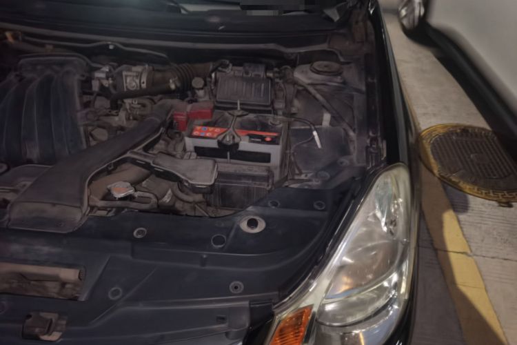 Used Nissan Sylphy 2012 Classic 1.6XE Automatic Comfort Edition Engine Bay Left