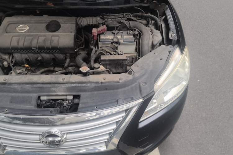Used Nissan Sylphy 2012 1.6 XL CVT Luxury Edition Engine Bay Left