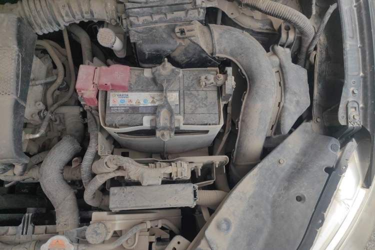 Used Nissan Sylphy 2012 1.6 XL CVT Luxury Edition Engine Bay Left
