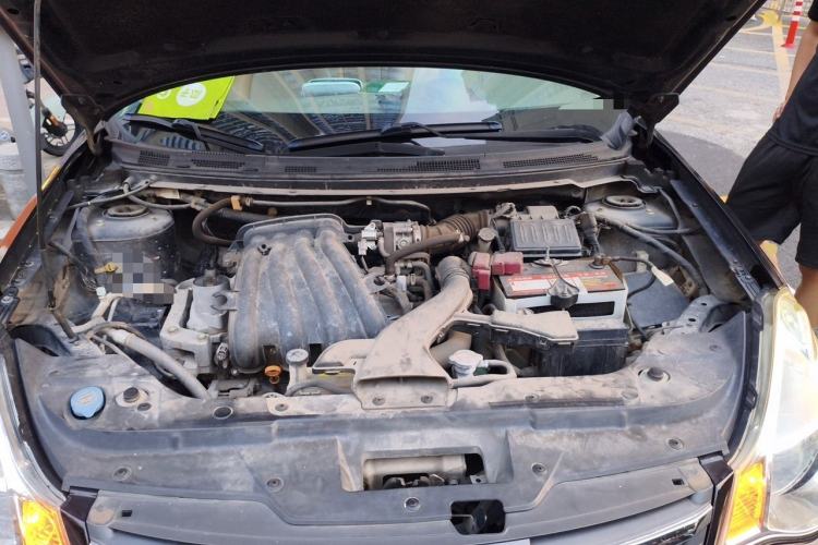 Used Nissan Sylphy 2012 Classic 1.6XE Manual Comfort Edition Engine Bay