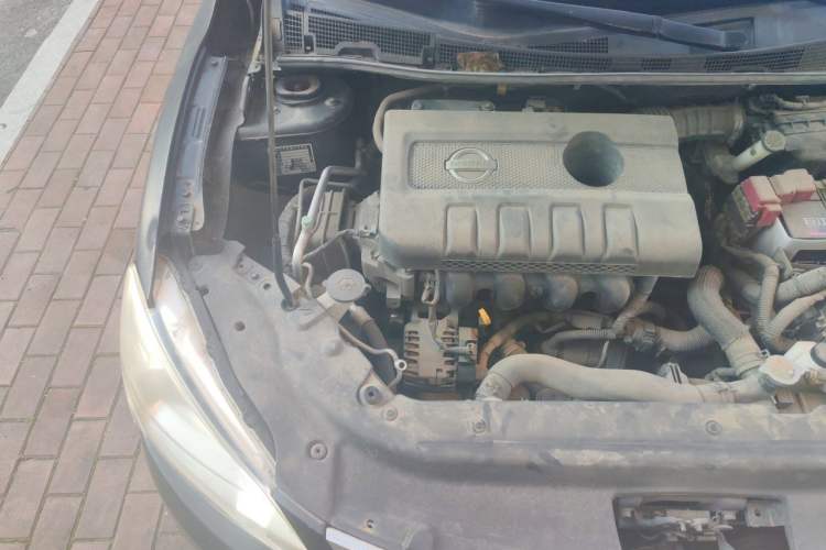 Used Nissan Sylphy 2012 1.6 XL CVT Luxury Edition Engine Bay Right