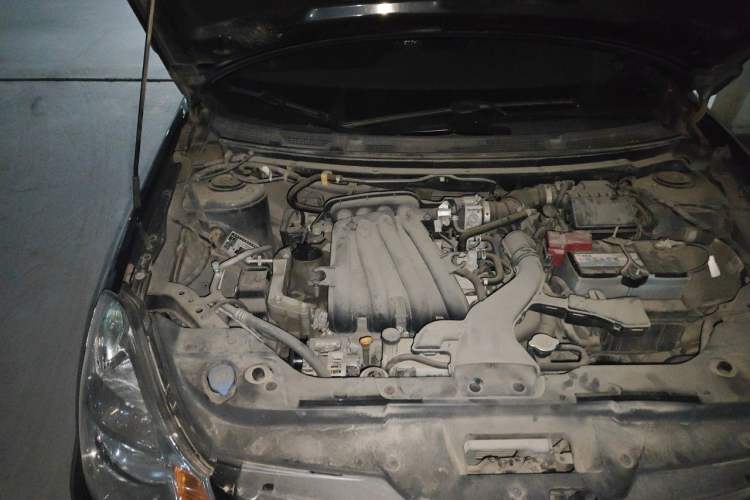 Used Nissan Sylphy 2012 Classic 1.6XE Automatic Comfort Edition Engine Bay Right