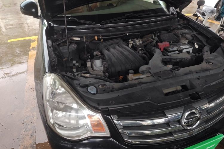 Used Nissan Sylphy 2012 Classic 1.6XE Automatic Comfort Edition Engine Bay Right