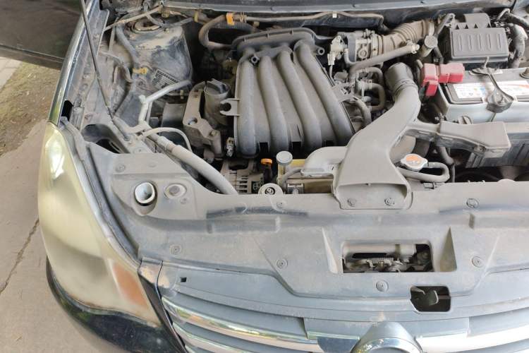 Used Nissan Sylphy 2012 Classic 1.6XL Manual Luxury Edition Engine Bay Right