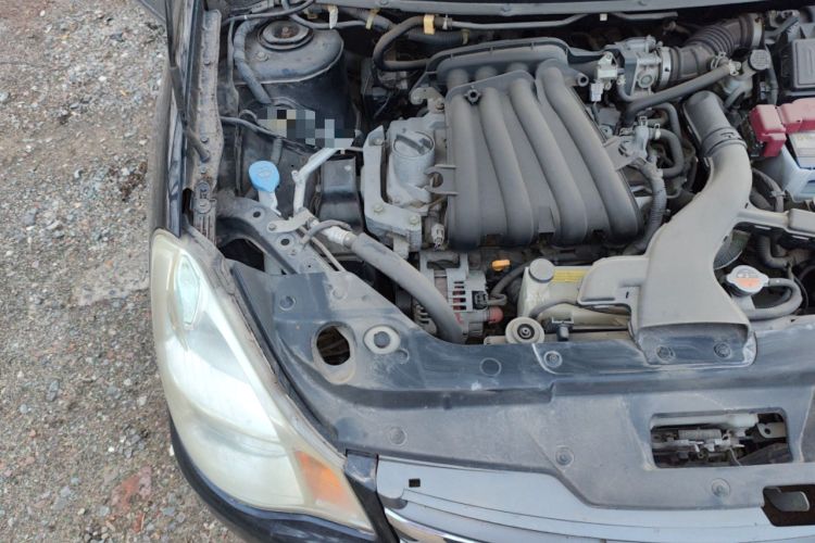 Used Nissan Sylphy 2012 Classic 1.6XE Automatic Comfort Edition Engine Bay Right