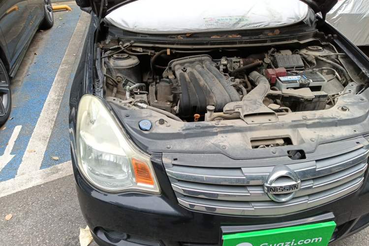 Used Nissan Sylphy 2012 Classic 1.6XE Manual Comfort Edition Engine Bay Right