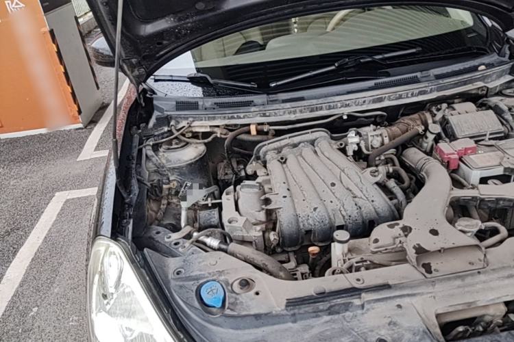 Used Nissan Sylphy 2012 Classic 1.6 XL Automatic Luxury Edition Engine Bay Right