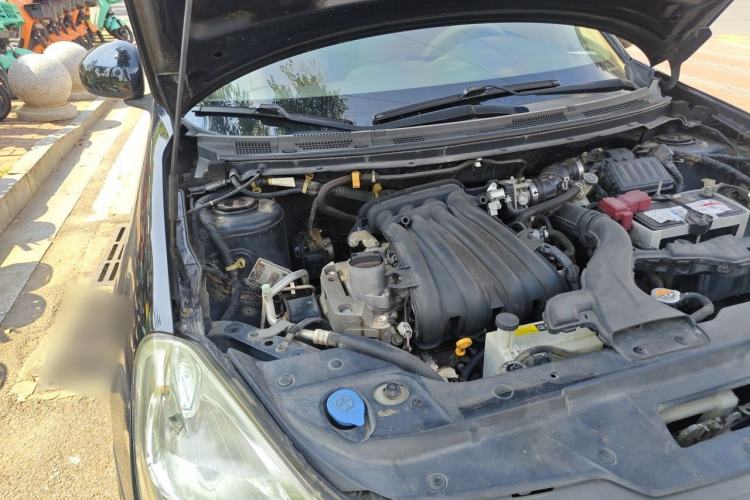 Used Nissan Sylphy 2012 Classic 1.6XE Manual Comfort Edition Engine Bay Right