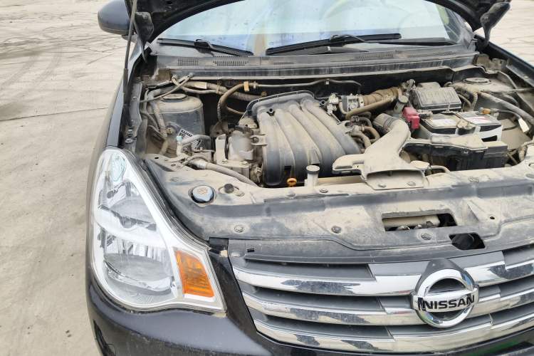 Used Nissan Sylphy 2012 Classic 1.6XE Manual Comfort Edition Engine Bay Right