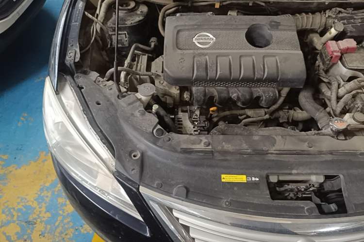 Used Nissan Sylphy 2012 1.6 XL CVT Luxury Edition Engine Bay Right