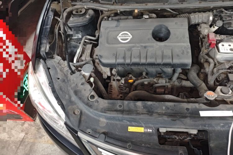 Used Nissan Sylphy 2012 1.6 XL CVT Luxury Edition Engine Bay Right