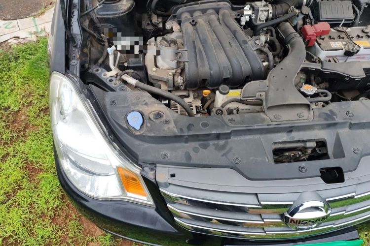 Used Nissan Sylphy 2012 Classic 1.6XE Manual Comfort Edition Engine Bay Right