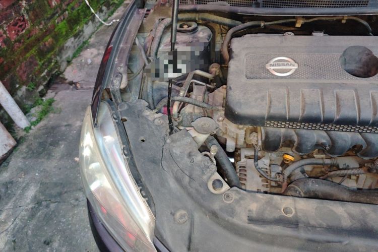 Used Nissan Sylphy 2012 1.6 XL CVT Luxury Edition Engine Bay Right