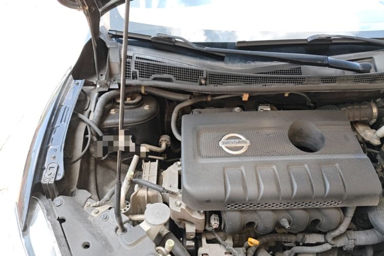Used Nissan Sylphy 2012 1.6 XL CVT Luxury Edition Engine Bay Right