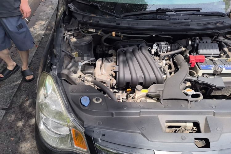 Used Nissan Sylphy 2012 Classic 1.6XE Manual Comfort Edition Engine Bay Right