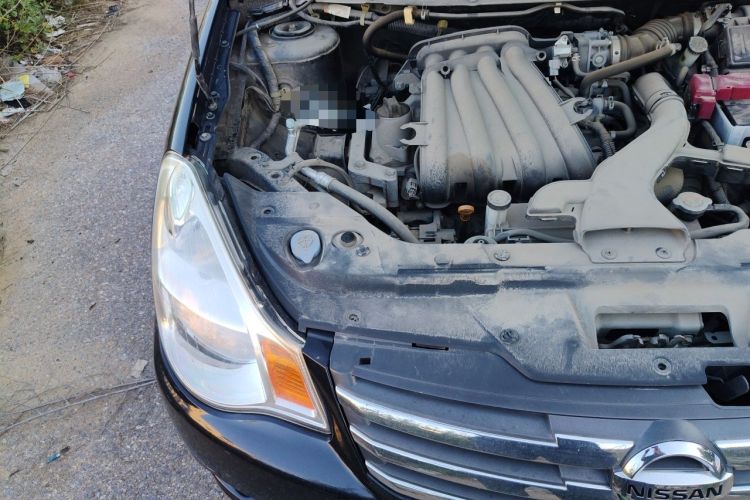 Used Nissan Sylphy 2012 Classic 1.6XE Automatic Comfort Edition Engine Bay Right