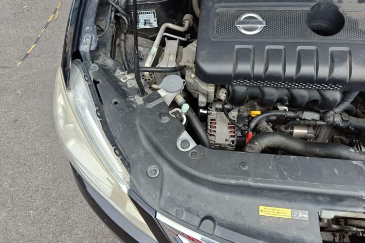 Used Nissan Sylphy 2012 1.6 XL CVT Luxury Edition Engine Bay Right
