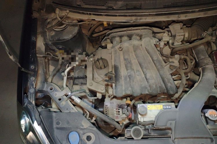 Used Nissan Sylphy 2012 Classic 1.6XE Manual Comfort Edition Engine Bay Right
