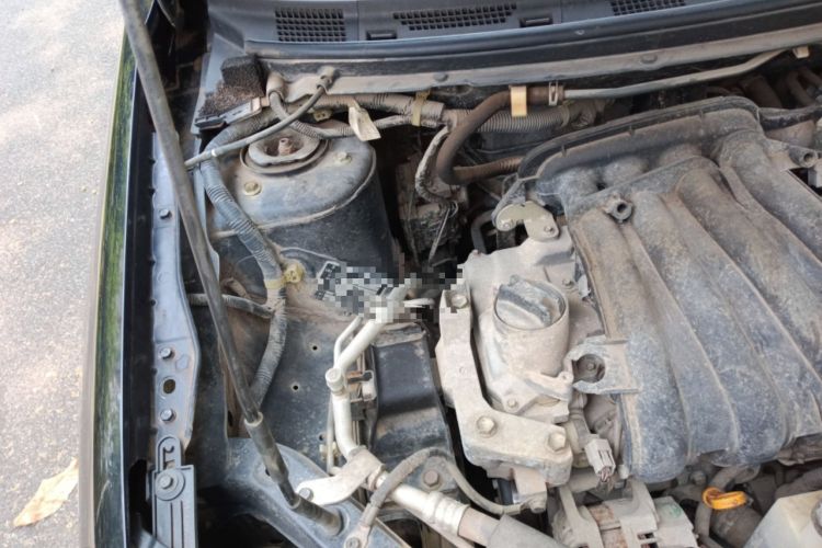 Used Nissan Sylphy 2012 Classic 1.6XE Manual Comfort Edition Engine Bay Right