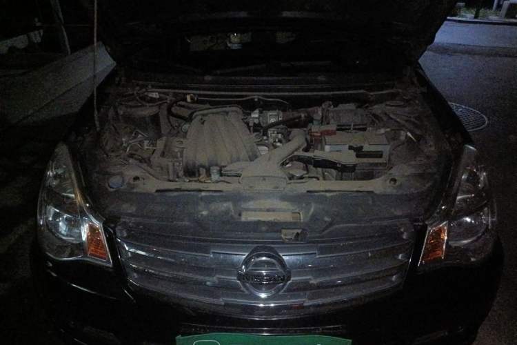 Used Nissan Sylphy 2012 Classic 1.6XE Manual Comfort Edition Engine Bay