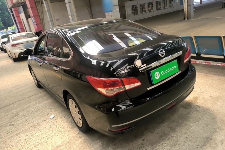 Used Nissan Sylphy 2012 Classic 1.6XE Automatic Comfort Edition Exterior 2