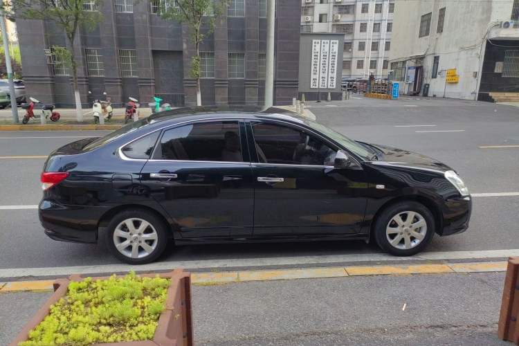 Used Nissan Sylphy 2012 Classic 1.6XE Manual Comfort Edition Exterior 2