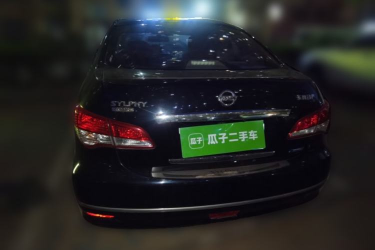 Used Nissan Sylphy 2012 Classic 1.6XE Manual Comfort Edition Exterior 4