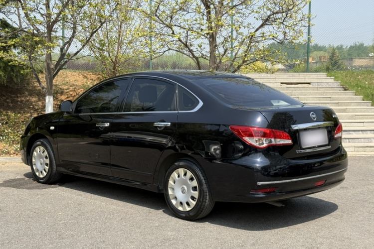 Used Nissan Sylphy 2012 Classic 1.6XE Automatic Comfort Edition Exterior 4