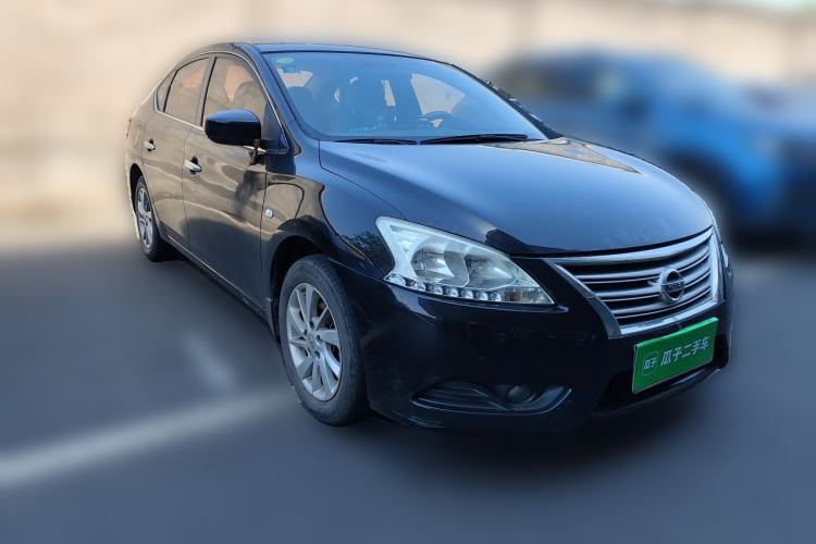 Used Nissan Sylphy 2012 1.6 XL Manual Luxury Edition Front Right 45 Deg