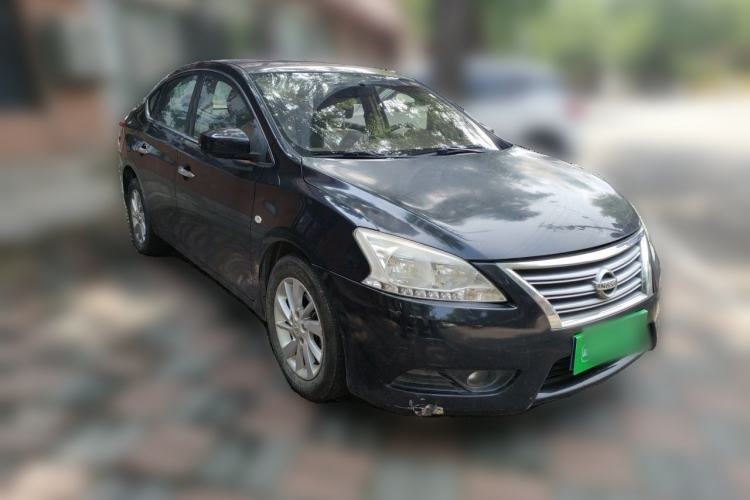 Used Nissan Sylphy 2012 1.6 XL CVT Luxury Edition Front Right 45 Deg