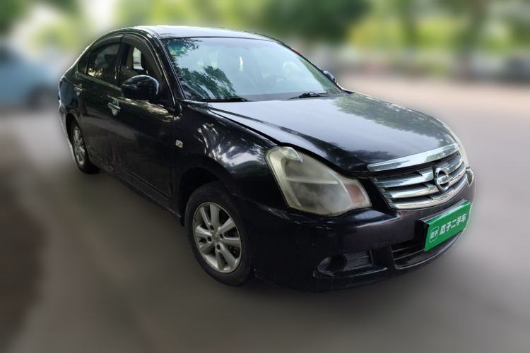 Used Nissan Sylphy 2012 Classic 1.6XL Manual Luxury Edition Front Right 45 Deg