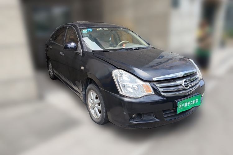 Used Nissan Sylphy 2012 Classic 1.6 XL Automatic Luxury Edition Front Right 45 Deg