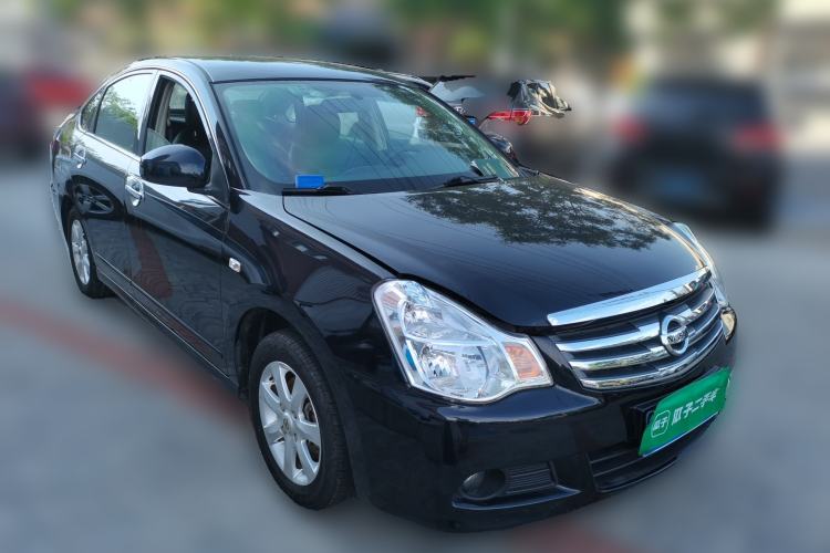 Used Nissan Sylphy 2012 Classic 1.6XE Automatic Comfort Edition Front Right 45 Deg