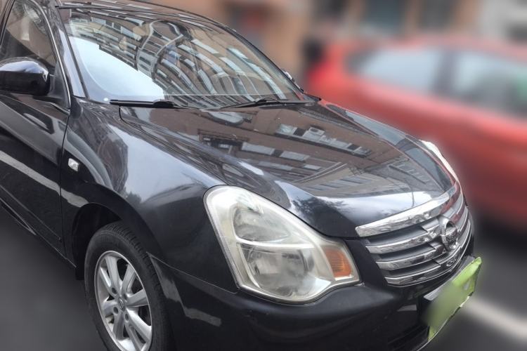 Used Nissan Sylphy 2012 Classic 1.6XE Automatic Comfort Edition Front Right 45 Deg