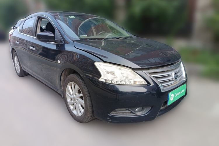 Used Nissan Sylphy 2012 1.6 XL Manual Luxury Edition Front Right 45 Deg