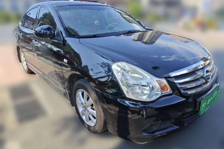 Used Nissan Sylphy 2012 Classic 1.6XE Manual Comfort Edition Front Right 45 Deg