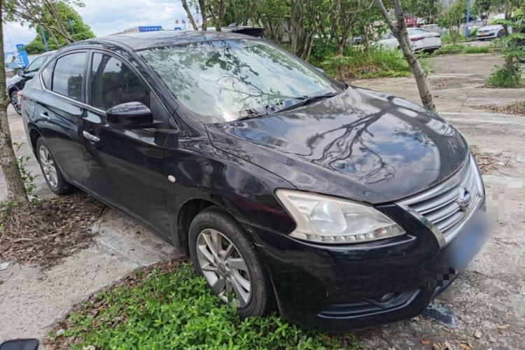 Used Nissan Sylphy 2012 1.6 XL CVT Luxury Edition Front Right 45 Deg