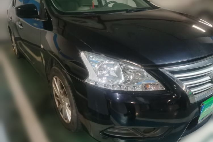 Used Nissan Sylphy 2012 1.6 XL CVT Luxury Edition Front Right 45 Deg