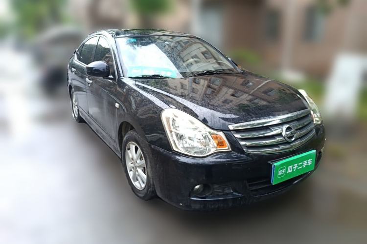 Used Nissan Sylphy 2012 Classic 1.6XL Manual Luxury Edition Front Right 45 Deg
