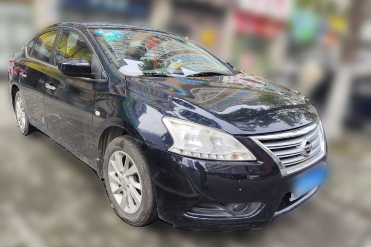 Used Nissan Sylphy 2012 1.6 XL CVT Luxury Edition Front Right 45 Deg