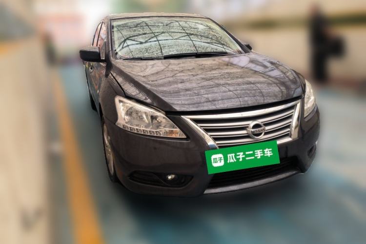 Used Nissan Sylphy 2012 1.6 XL Manual Luxury Edition Front Right 45 Deg