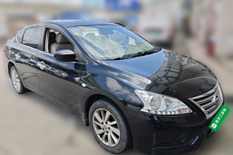 Used Nissan Sylphy 2012 1.6 XL CVT Luxury Edition Front Right 45 Deg