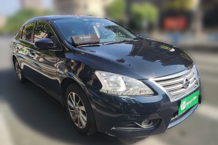 Used Nissan Sylphy 2012 1.6 XL CVT Luxury Edition Front Right 45 Deg