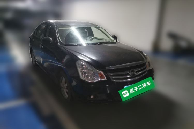 Used Nissan Sylphy 2012 Classic 1.6XL Manual Luxury Edition Front Right 45 Deg