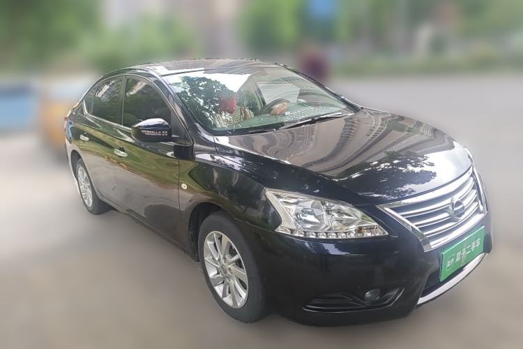 Used Nissan Sylphy 2012 1.6 XL Manual Luxury Edition Front Right 45 Deg